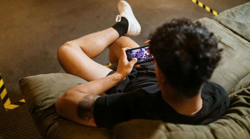 Pro Guide: PUBG Mobile Best Drop Zones and Loot Routes Erangel Competitive Malaysia 2026